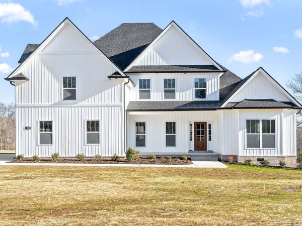 4987 Hunter Rd, Southside, TN 37171