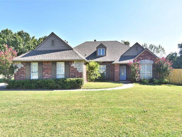 12325 Longhorn Circle , Glenpool, OK 74066