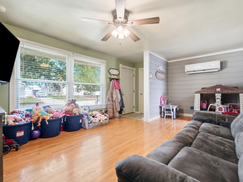 303 Washington Street, Wapakoneta, OH 45895 Photo 8