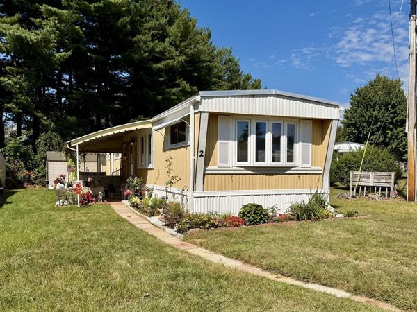 735 Memorial Dr, Unit 2, Chicopee, MA 01020