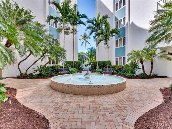 1300 Gulf Shore BLVD N, Unit 509, NAPLES, FL 34102