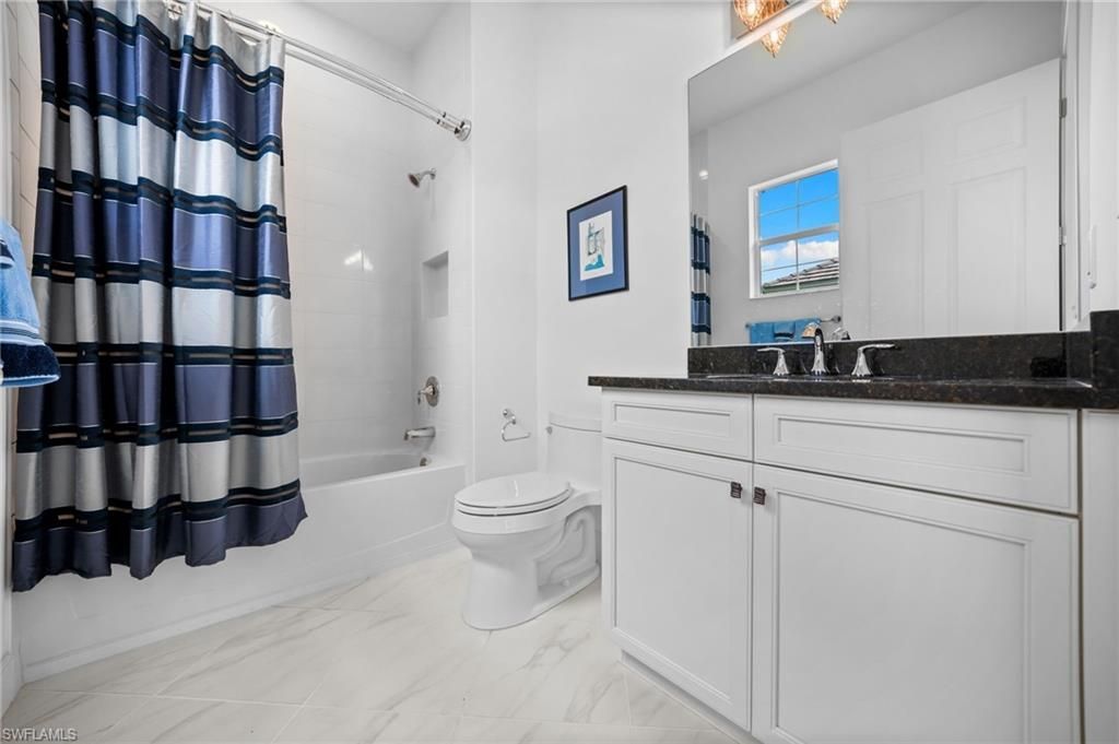 8062 Signature Club Cir, Unit 201, Naples, FL 34113 Photo