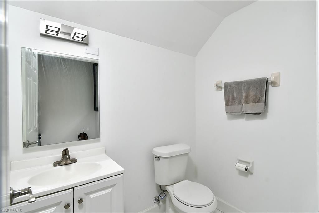 8213 Laurel Lakes Blvd, Naples, FL 34119 Photo