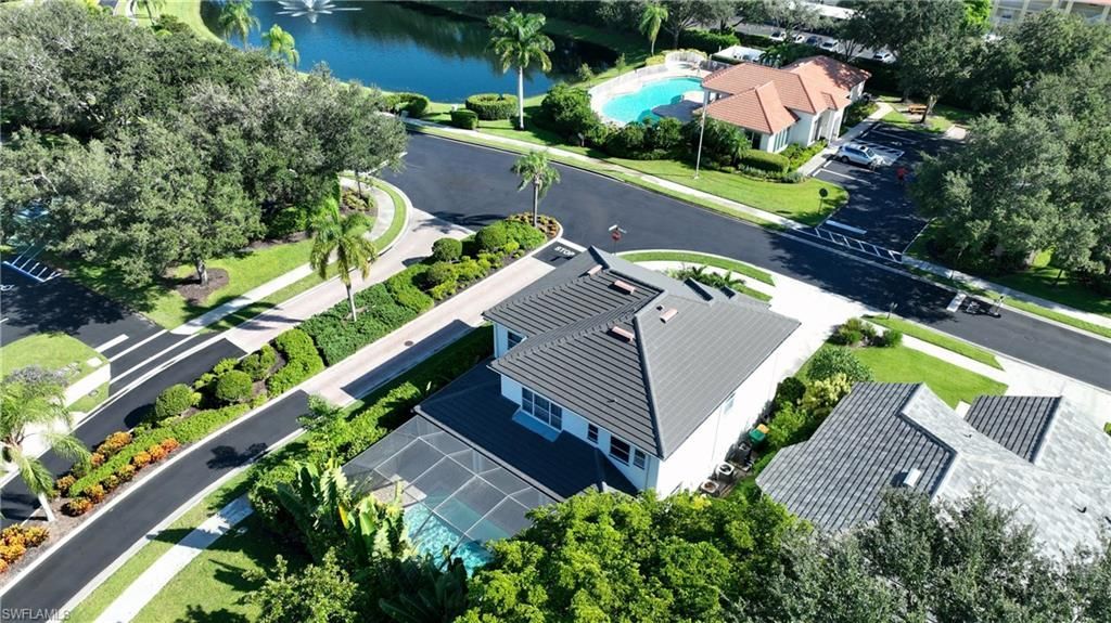 8213 Laurel Lakes Blvd, Naples, FL 34119 Photo