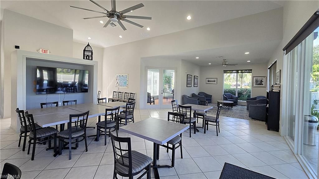 8213 Laurel Lakes Blvd, Naples, FL 34119 Photo