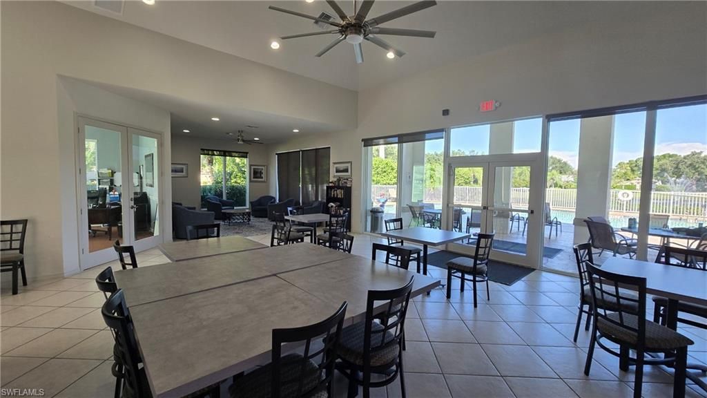 8213 Laurel Lakes Blvd, Naples, FL 34119 Photo
