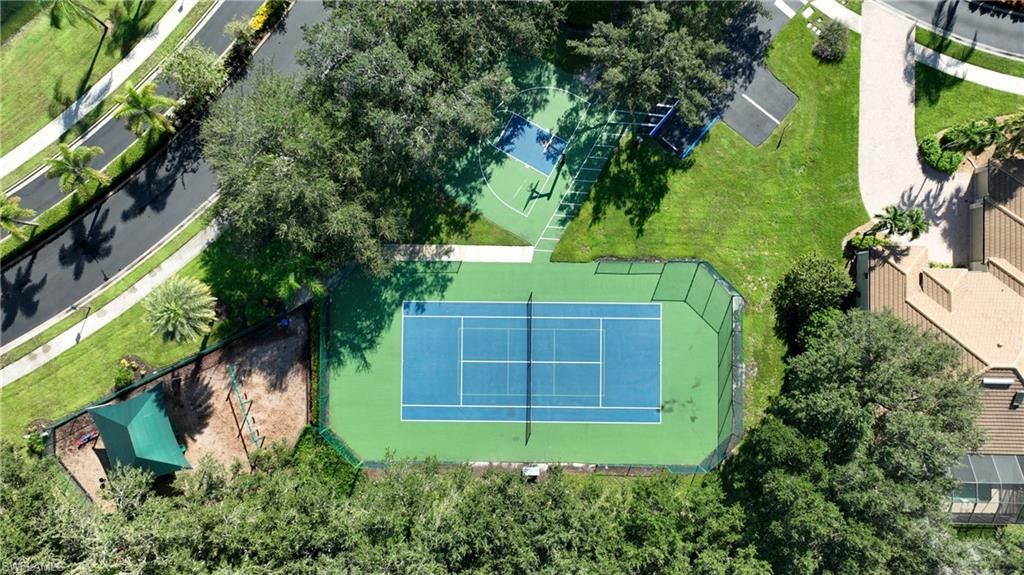 8213 Laurel Lakes Blvd, Naples, FL 34119 Photo