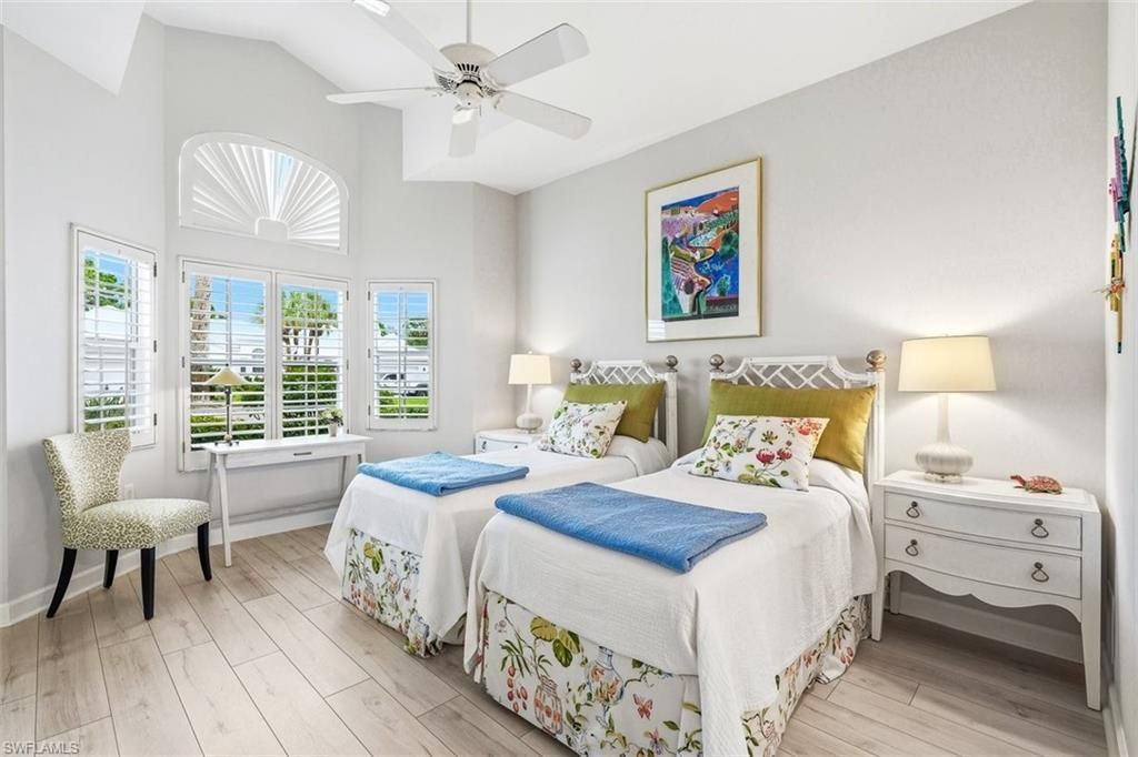 15259 Devon Green Ln, Naples, FL 34110 Photo