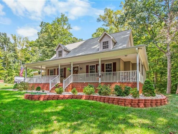 1709 Beechwood Road, Yadkinville, NC 27055