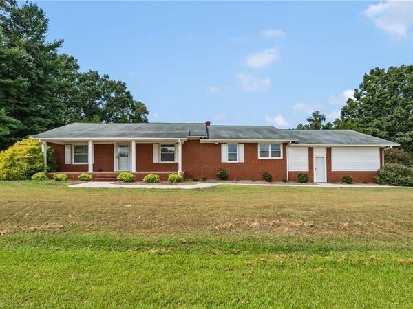 3827 NC Highway 772, Walnut Cove, NC 27052