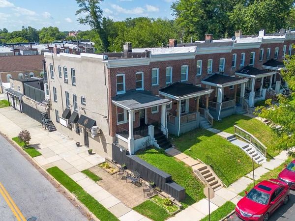 3301 PIEDMONT, BALTIMORE, MD 21216