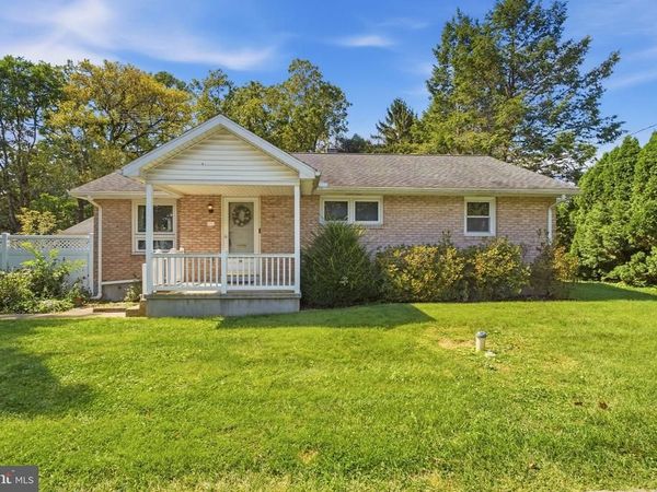 401 NOBLE STREET, LEBANON, PA 17042