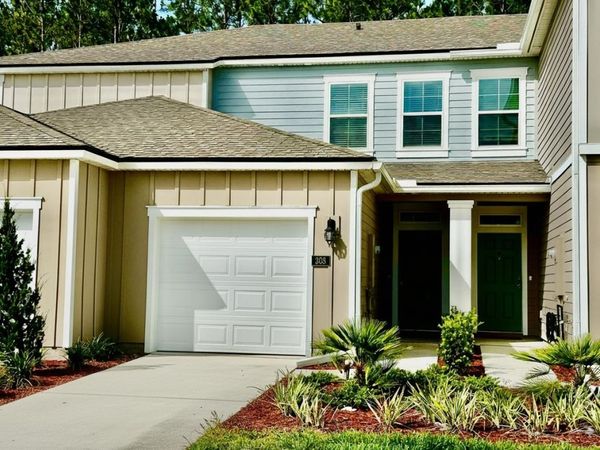 303 Redbud Rd, Palm Coast, FL 32137
