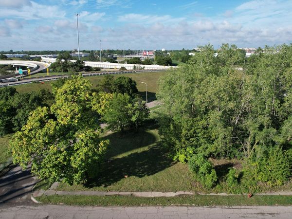 13451 Dequindre Street, Detroit, MI 48212