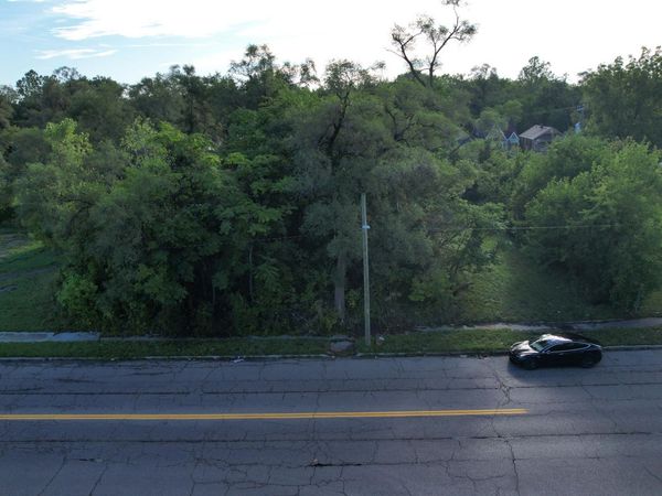 17280 Dequindre Street, Detroit, MI 48212
