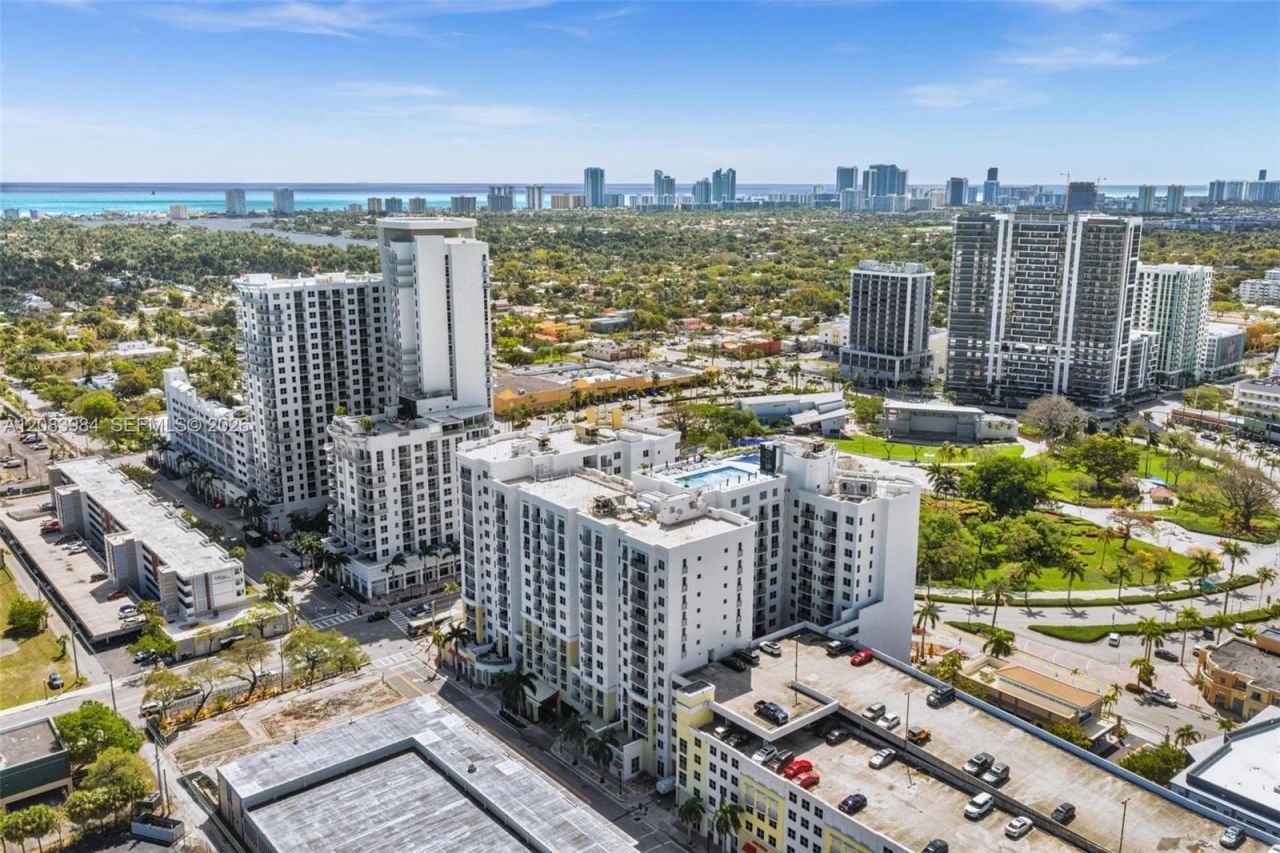 1830 Radius Dr, Unit 1102, Hollywood, FL 33020 Photo