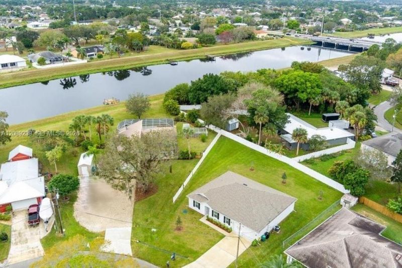 702 SW Aster Rd, Port Saint Lucie, FL 34953 Photo