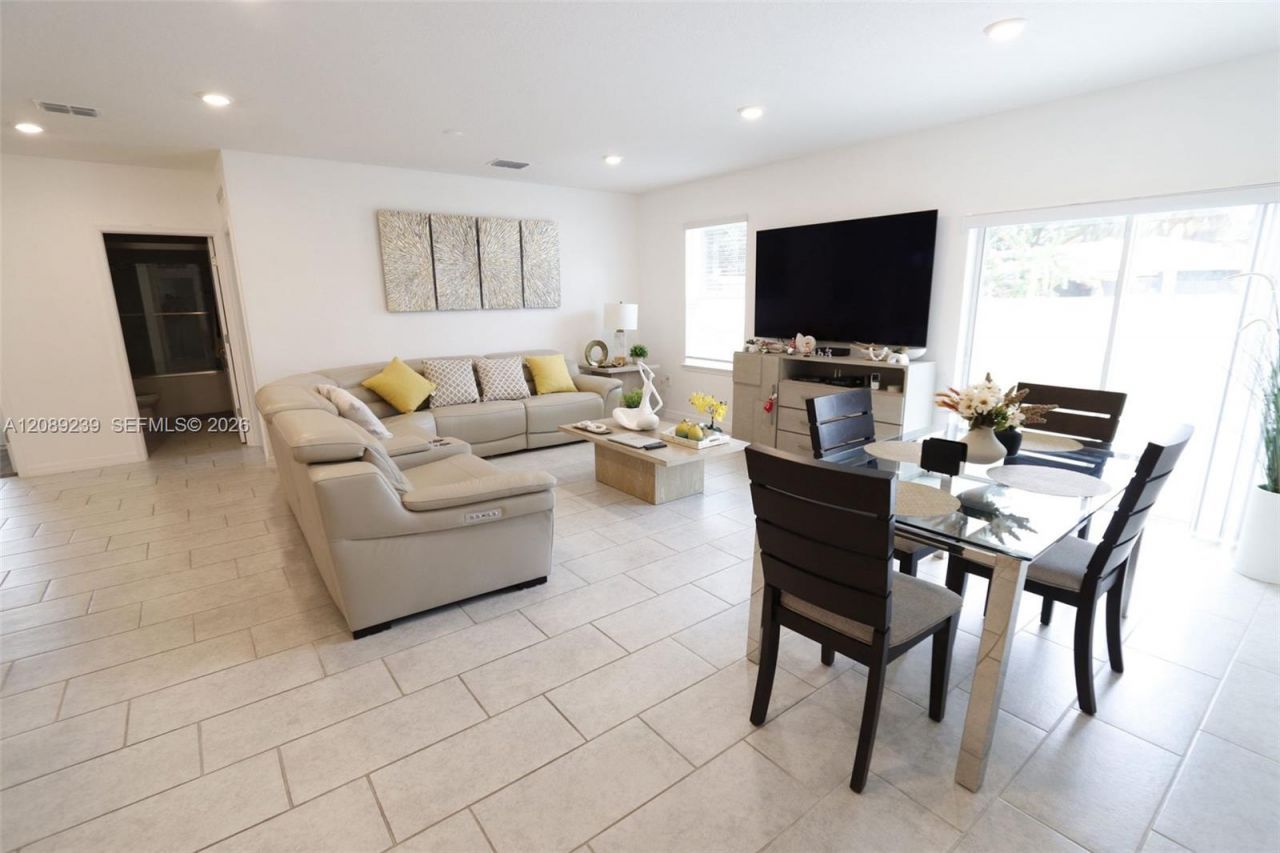 702 SW Aster Rd, Port Saint Lucie, FL 34953 Photo