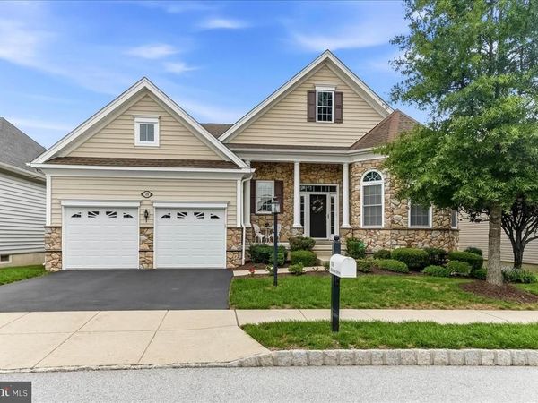 708 HILLVIEW DRIVE , COLLEGEVILLE, PA 19426
