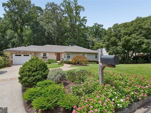 2970 Rockingham Drive NW, Atlanta, GA 30327