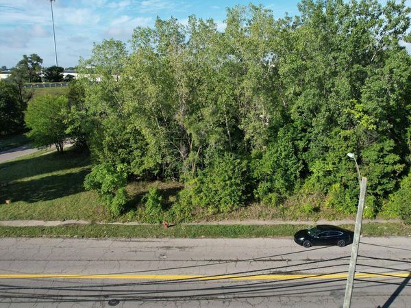 13463 Dequindre Street, Detroit, MI 48212