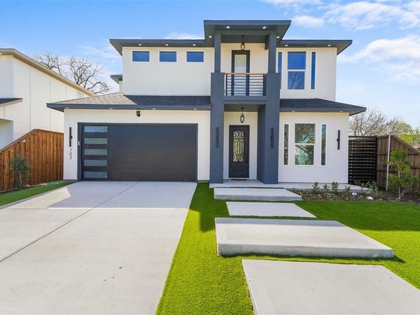 703 Buckalew Street , Dallas, TX 75208
