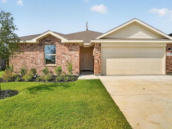 1020 BOLL WEEVIL Drive, Cleburne, TX 76031