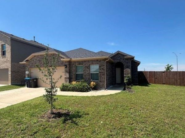 2440 Edisto Beach Drive, Fort Worth, TX 76108