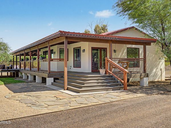 39029 N 11TH Avenue, Phoenix, AZ 85086