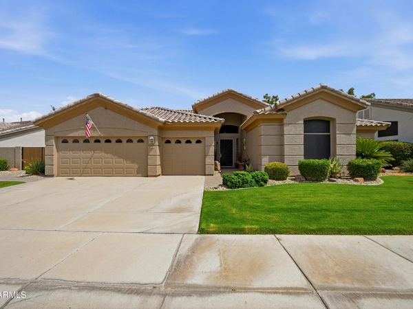 1382 W INDIGO Drive, Chandler, AZ 85248