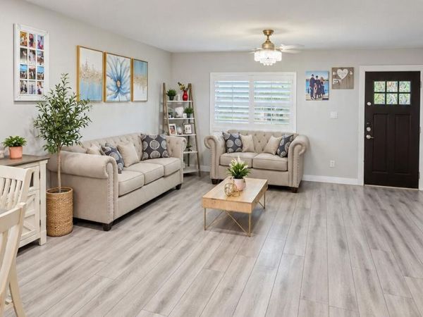 8151 W TURNEY Avenue, Phoenix, AZ 85033
