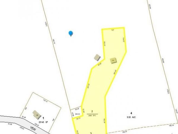 296 Yew St, Douglas, MA 01516