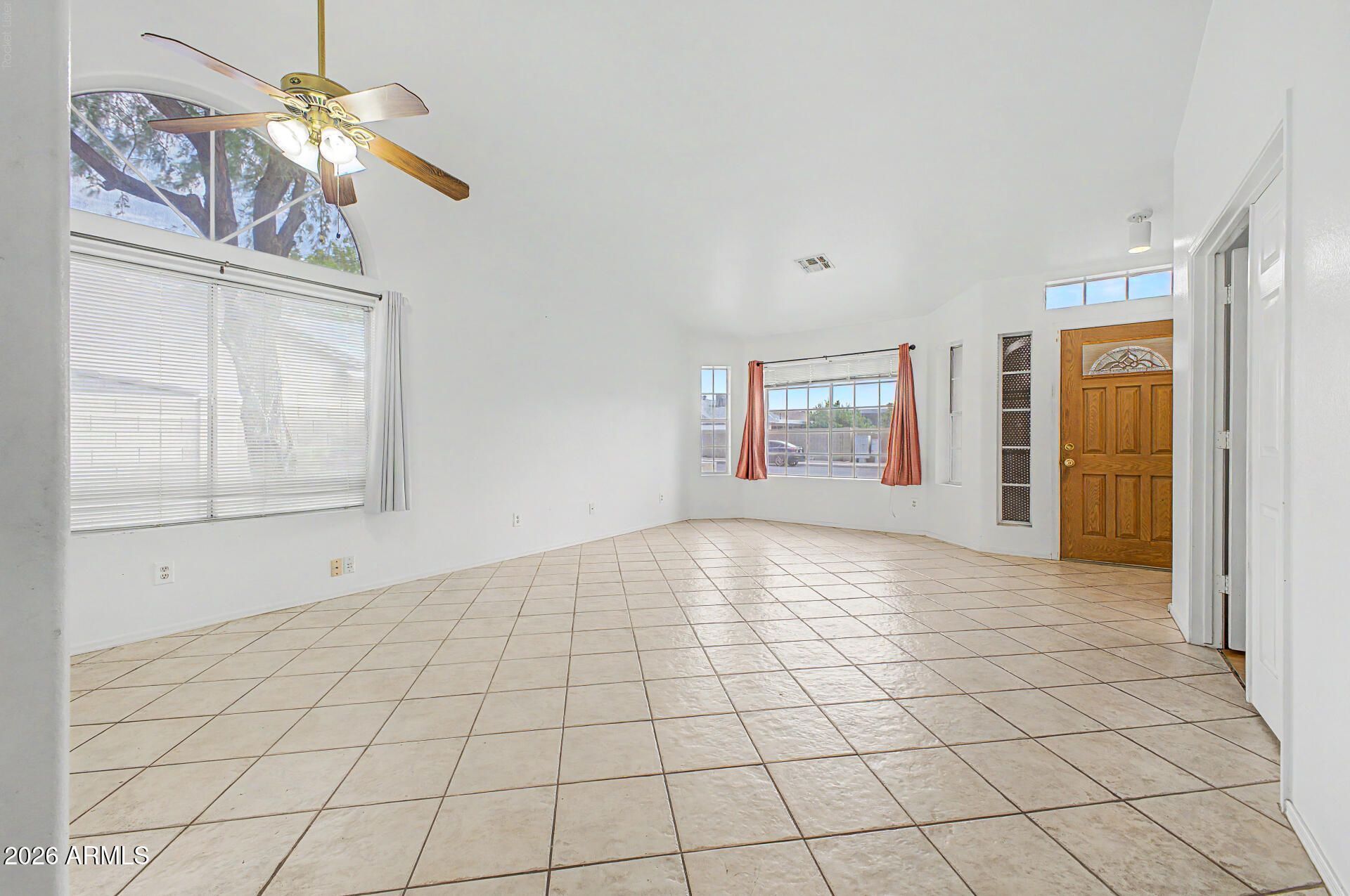 6234 N 88th Lane, Glendale, AZ 85305 Main Photo