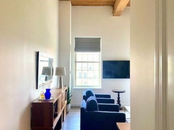 52 Lawrence Dr, Unit 601, Lowell, MA 01854