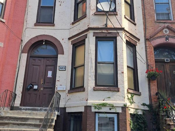 423 Clinton Avenue, Albany, NY 12206