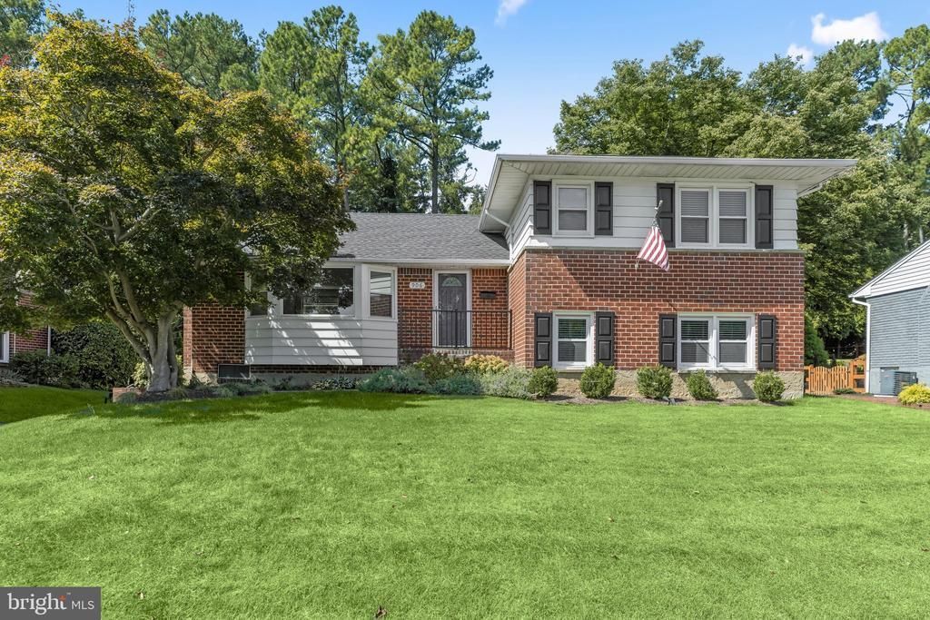 906 SOUTHWICK DRIVE, TOWSON, MD 21286