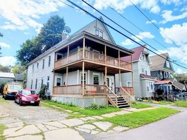 715 Chestnut Street, Utica, NY 13502