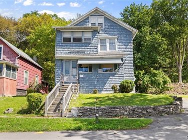 422-424 Monticello Drive N, Syracuse, NY 13205