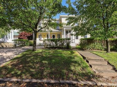 89 E Mohawk Street , Oswego, NY 13126