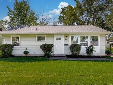 82 Riverdale Drive , Grand Island, NY 14072