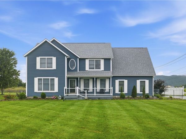 18 Garden Lane, Horseheads, NY 14845