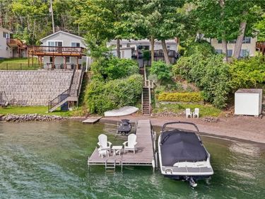 3155 W Lake Road , Penn Yan, NY 14527