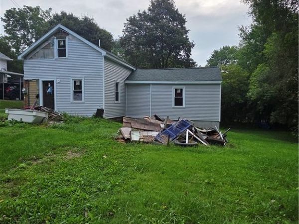 37 S Wayne Street , Phelps, NY 14532