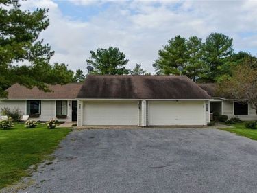 21450 Fairway Circle, Wellesley Island, NY 13640