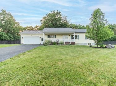 26467 State Route 283 , Watertown, NY 13601