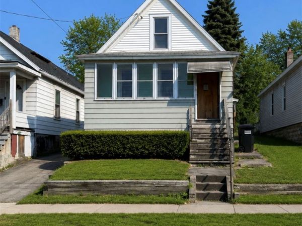 1421 Burnet Avenue, Syracuse, NY 13206