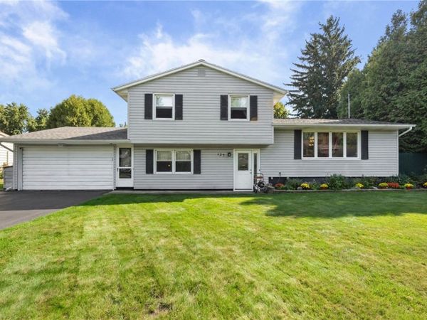 125 Kennedy Circle, Rochester, NY 14609
