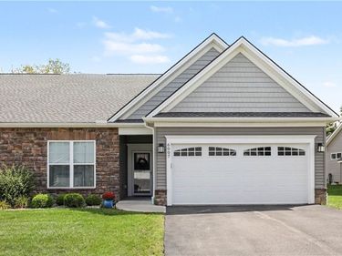 6007 Redfield Drive , Farmington, NY 14425