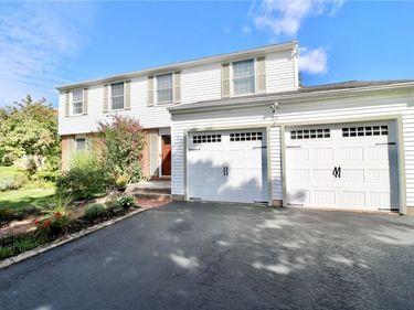 37 Thistlewood Lane, Spencerport, NY 14559