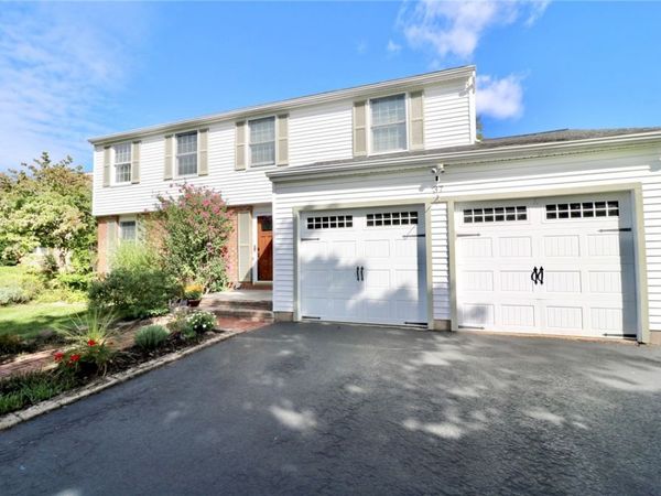 37 Thistlewood Lane, Spencerport, NY 14559